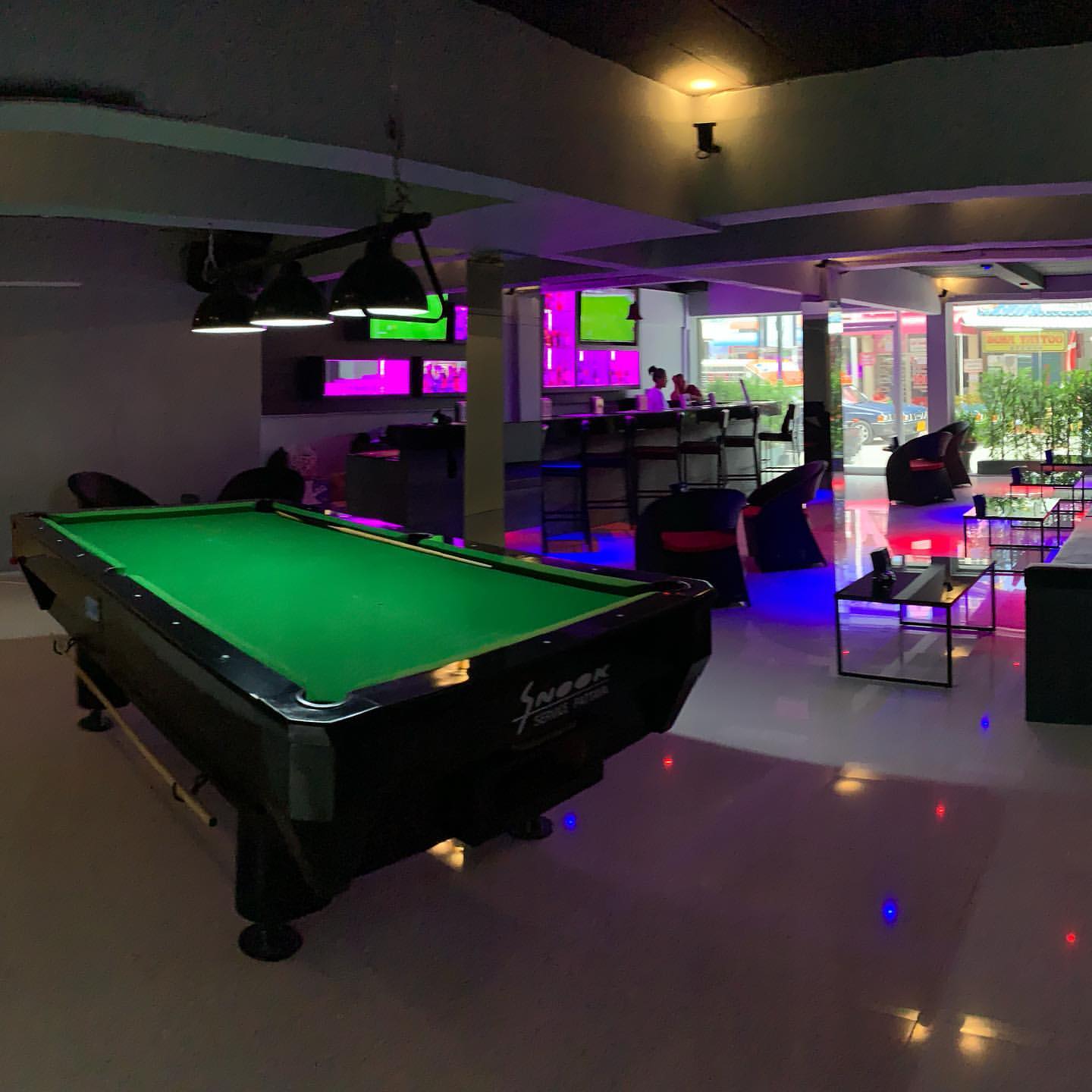 Snooker Table Maju Bar