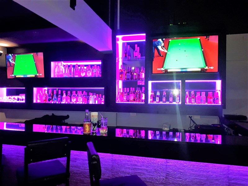 Cocktail Bar